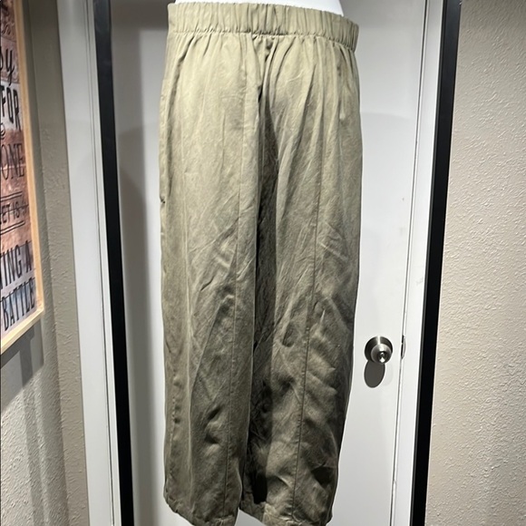 Clara Sun Woo Green Wide Leg Jumpsuit - Picture 7 of 11